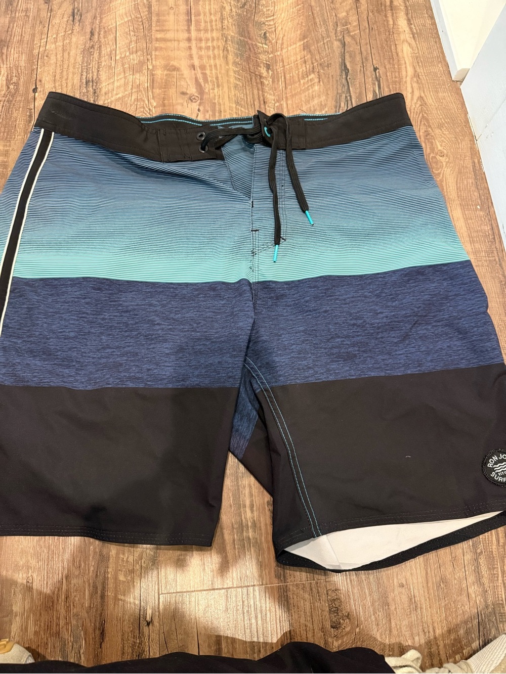 Ron Jon Men's Teal, Navy & Black Gradient Board Shorts